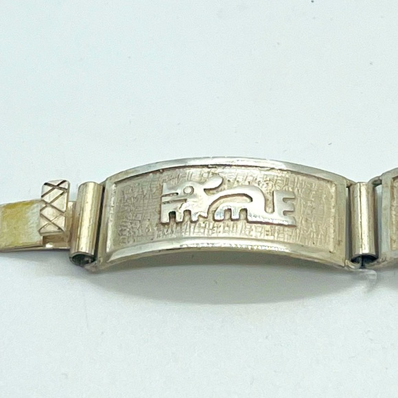 Ecuador Sterling silver story teller bracelet - Picture 8 of 8